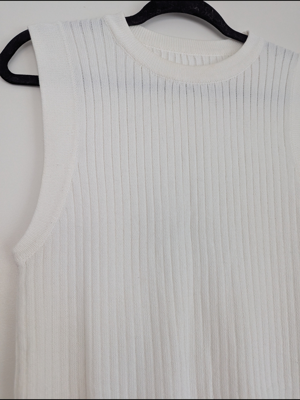 Commense White Ribbed Knit Tank Top - Picture 8 of 8